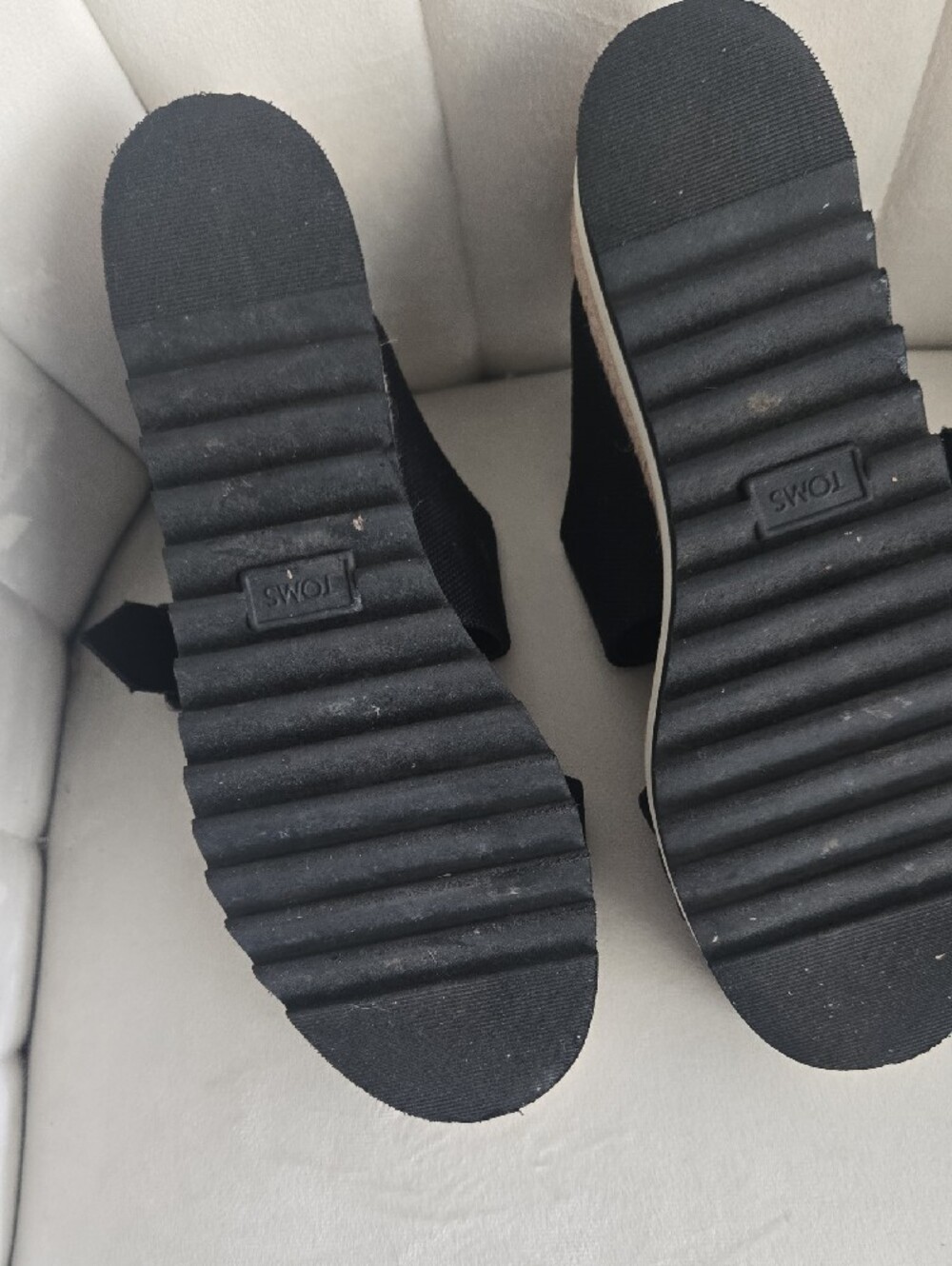 TOMS Black Canvas Platform Slide Sandals - Picture 4 of 6